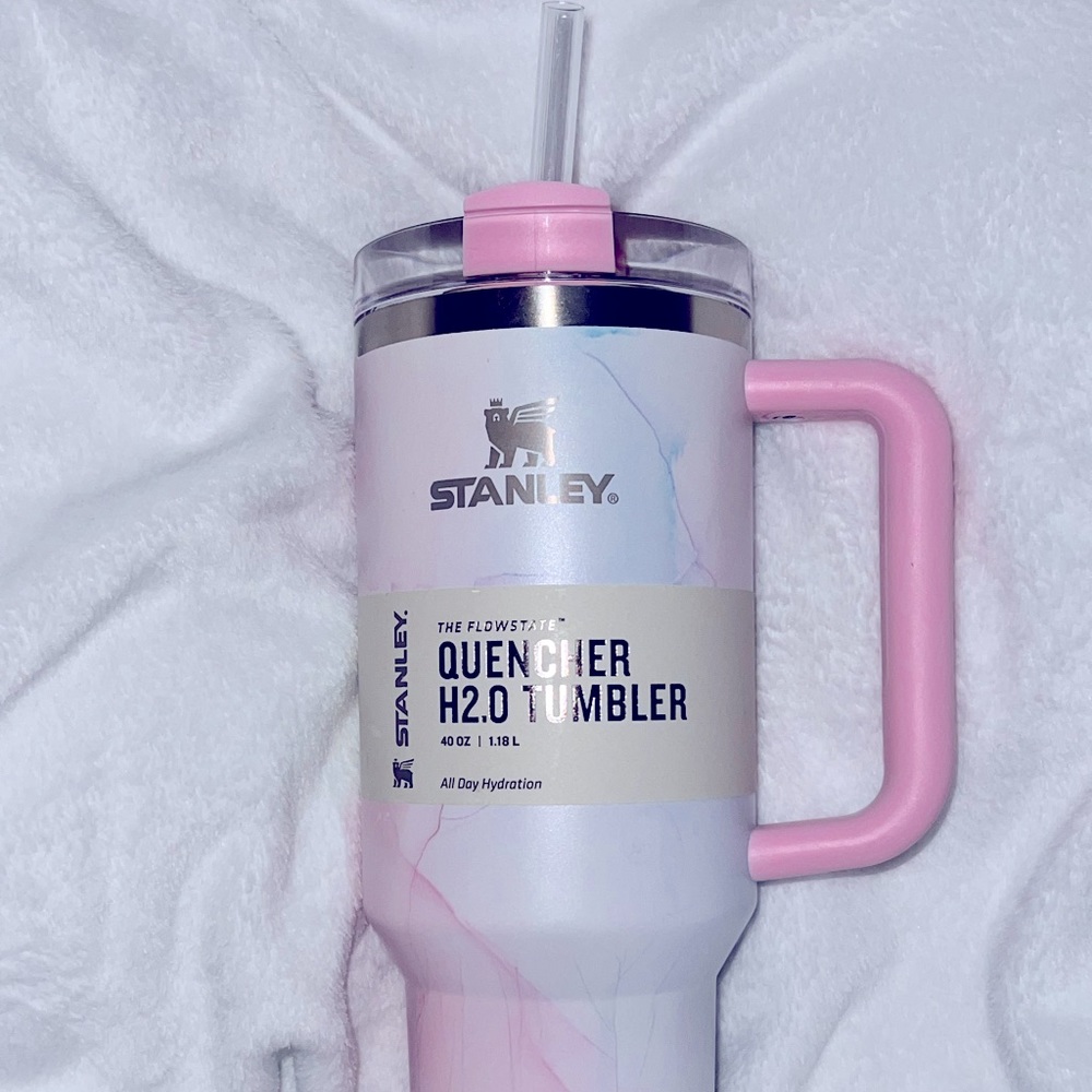 Stanley 40oz Stainless Steel H2.0 Flowstate Quencher Tumbler Tulle